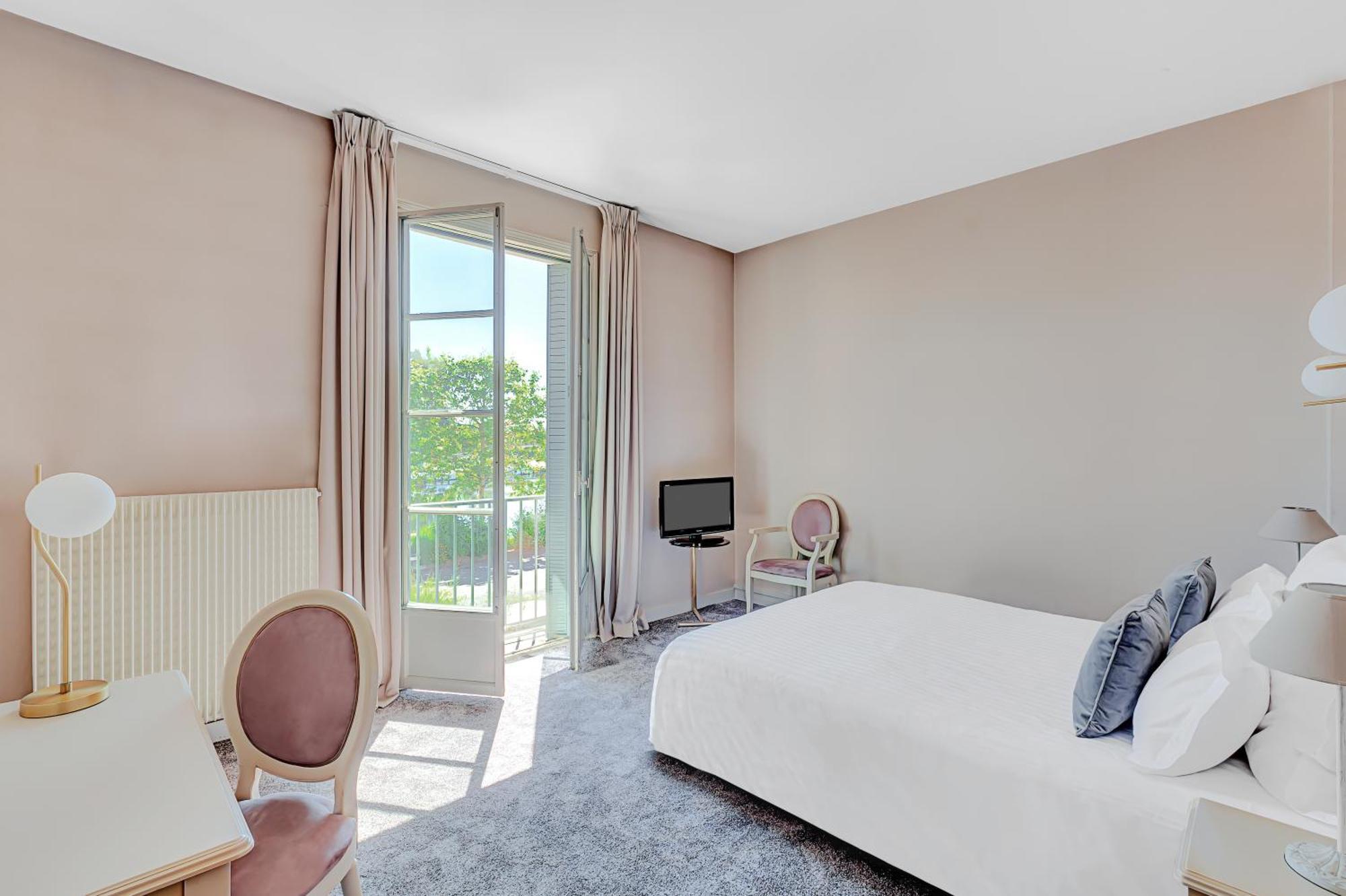 אוקזר Hotel Le Maxime - Best Western Signature Collection מראה חיצוני תמונה